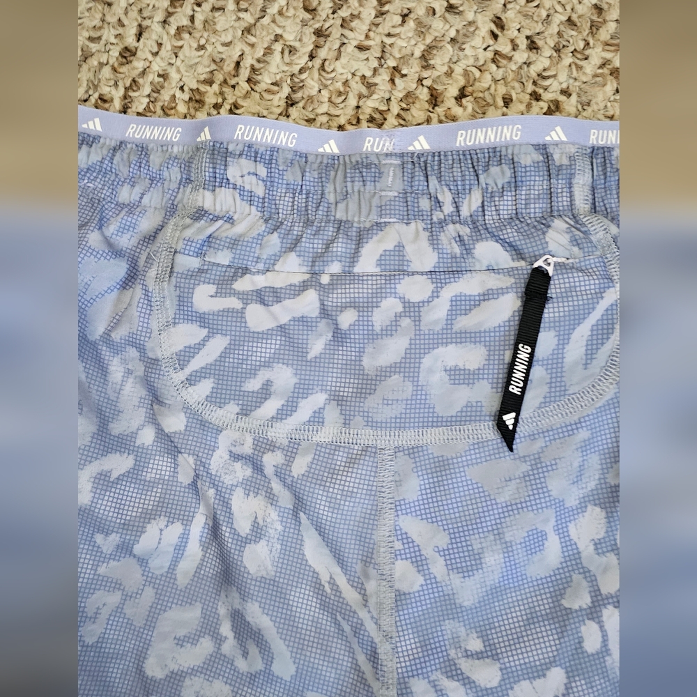 Adidas Own the Run CLIMACOOL 3-Stripes Shorts - Picture 6 of 6